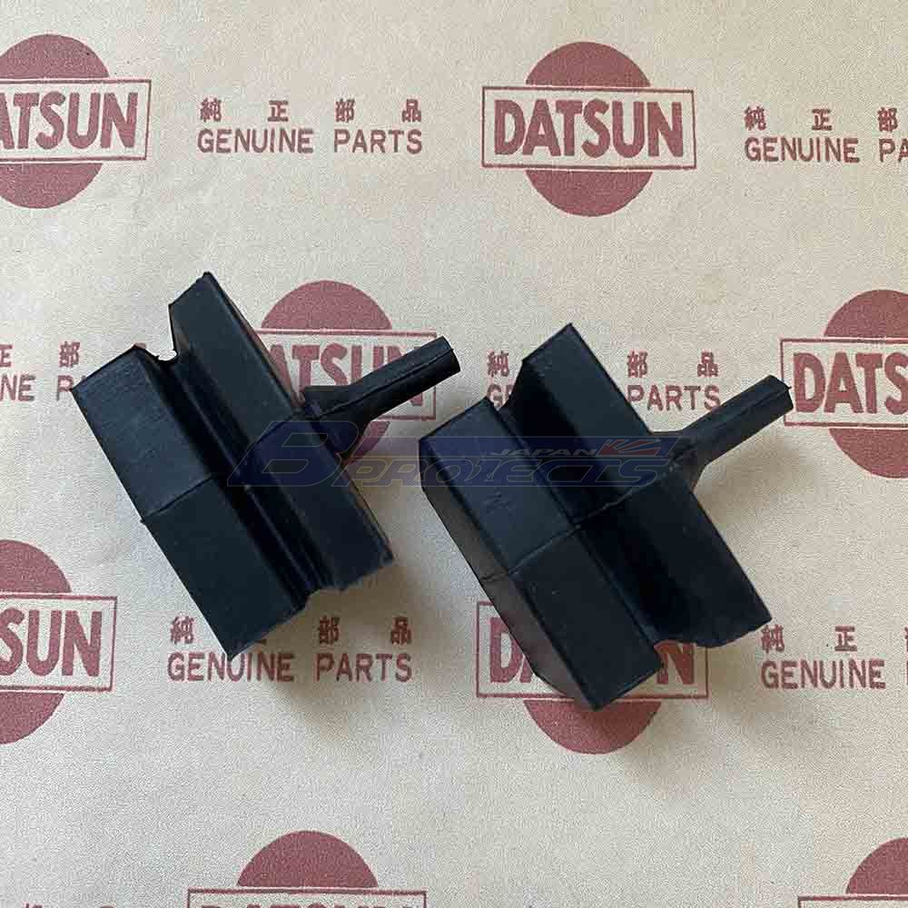 ボンネット フード バンパー ラバー (純正/B110 サニトラ)