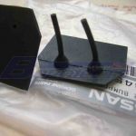 ボンネット フード バンパー ラバー (純正/B110 サニトラ/2個)