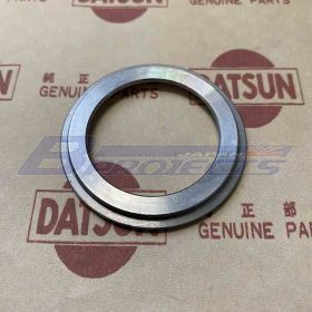 リヤ アクスル ベアリング スペーサー (純正)